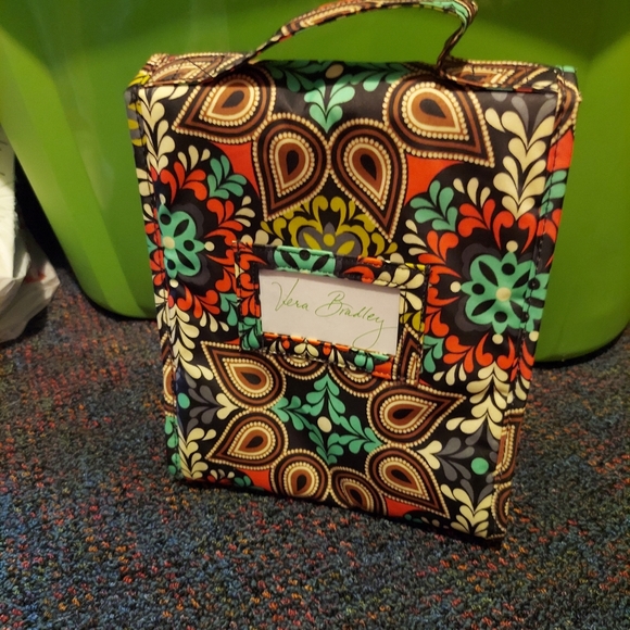 Vera Bradley Lunchbox - Picture 6 of 10
